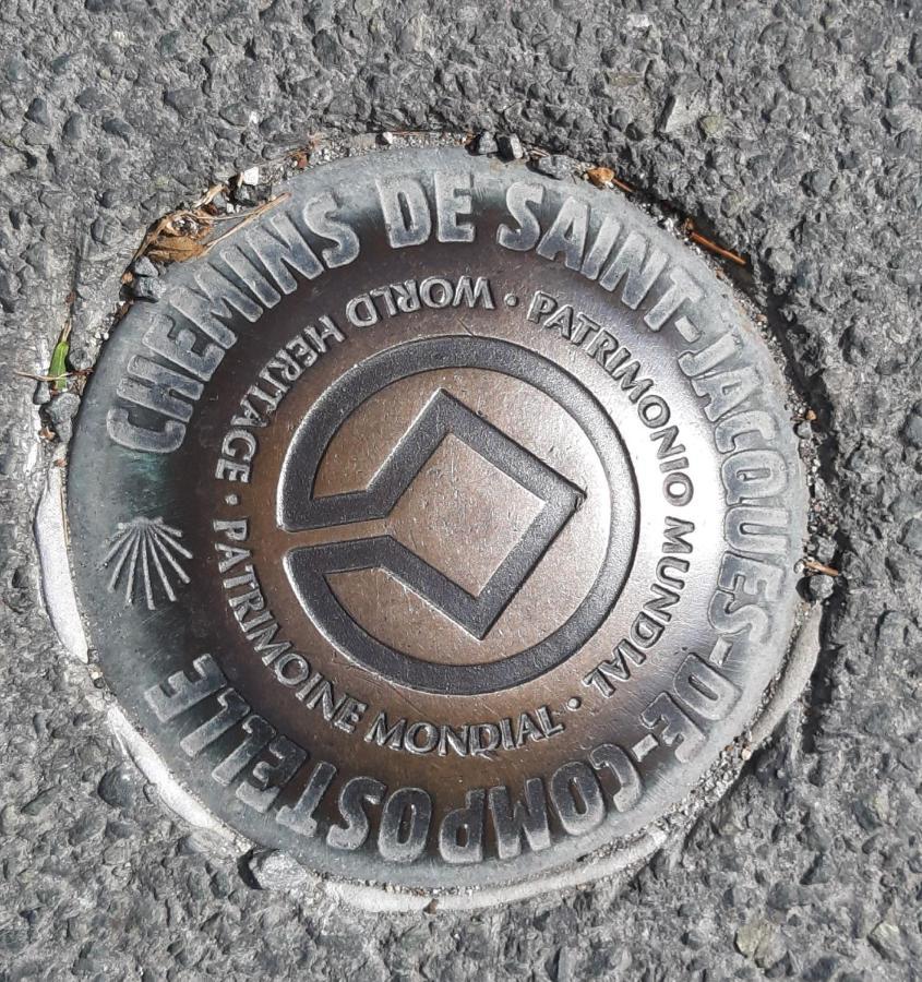 Les Volets Verts Aulnay Aulnay  Exterior photo